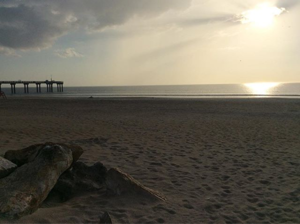 romantic-beach-sunrise