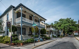 Carriage Way Inn Bed & Breakfast