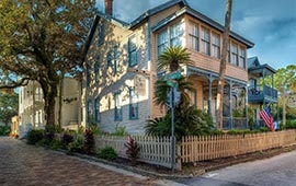 Victorian House Bed & Breakfast