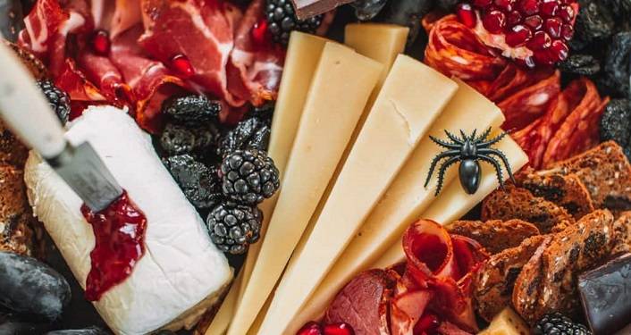 Halloween Charcuterie Board Styling Event