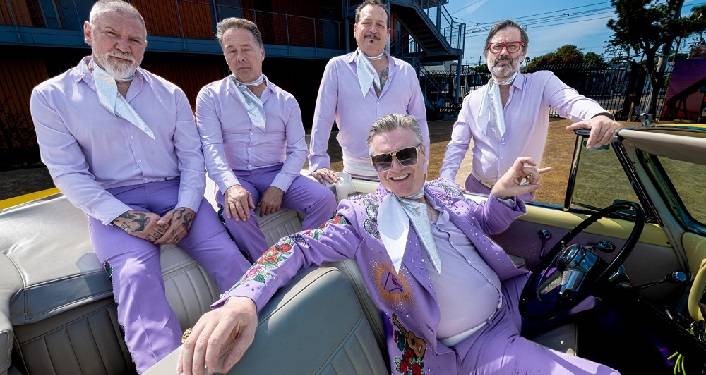Me First and The Gimme Gimmes at The Amp